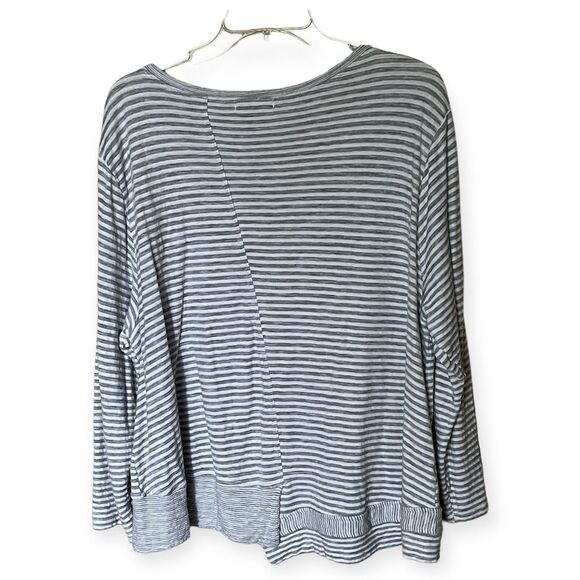 Habitat Gray and White Stripe Jersey Knit Button Front Cardigan Top Size XL - Picture 2 of 10